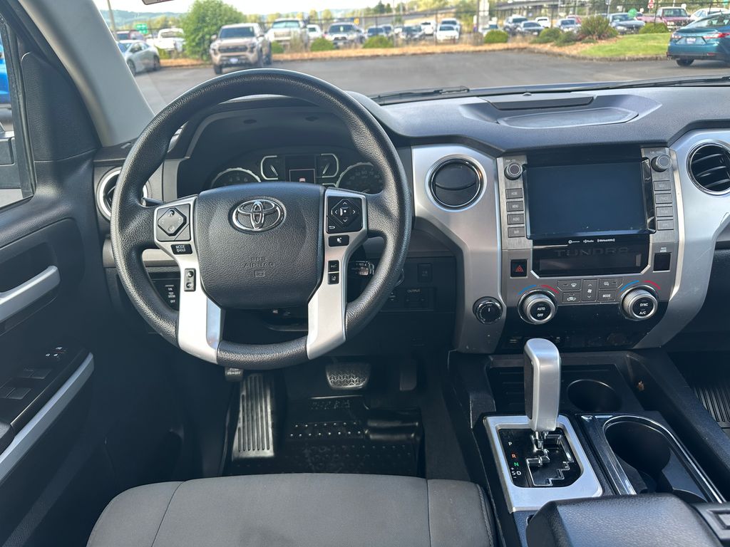 2020 Toyota Tundra SR5