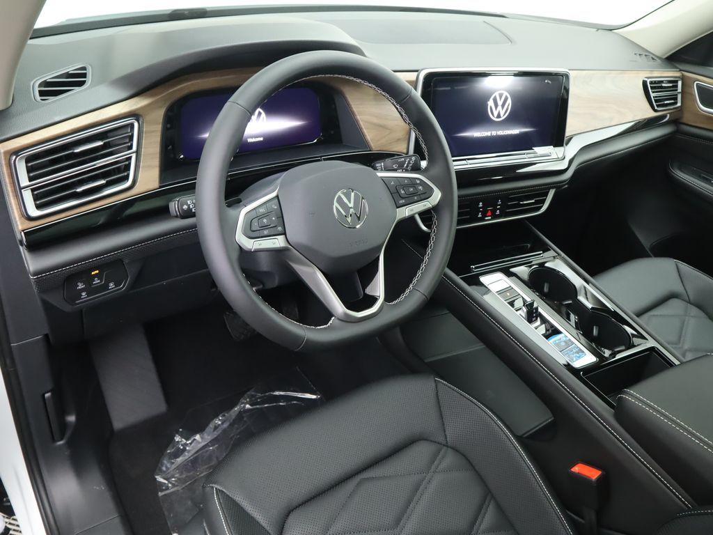 Thumbnail: 2026 Volkswagen Atlas - 9