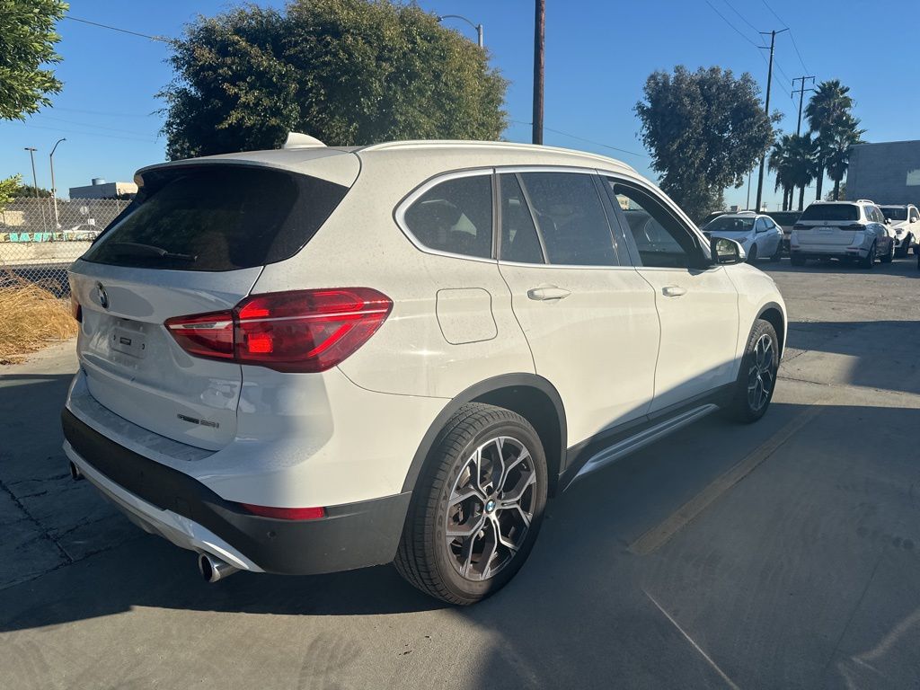 2021 BMW X1 sDrive28i 3