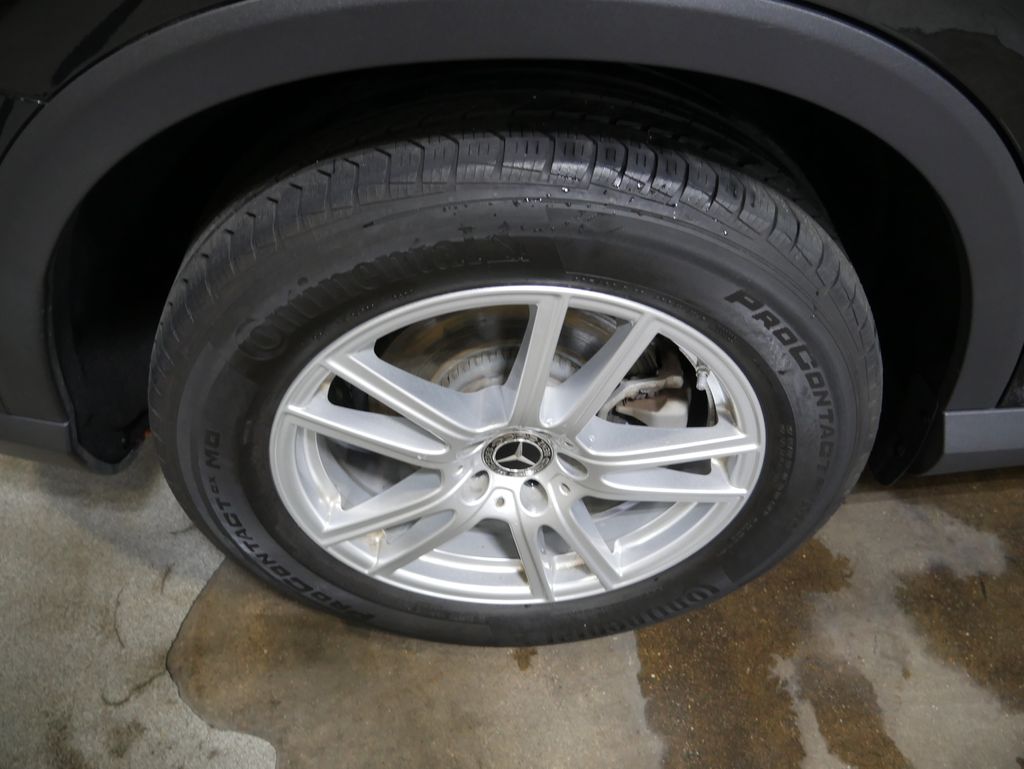 Thumbnail: 2023 Mercedes-Benz GLC - 14