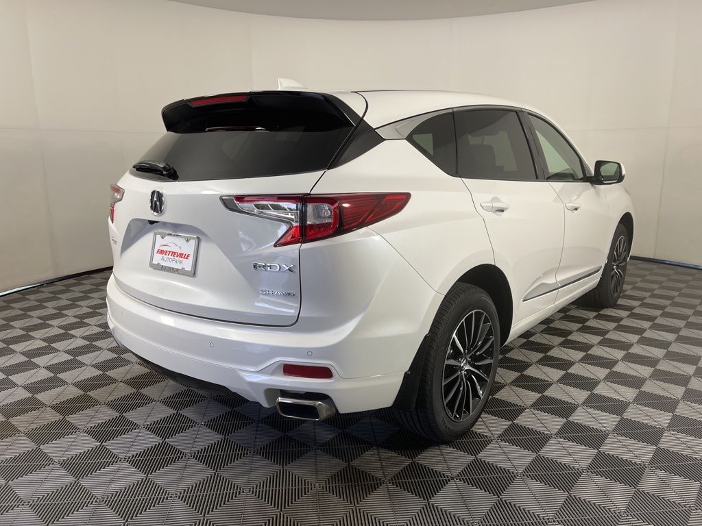 Thumbnail: 2025 Acura RDX - 5