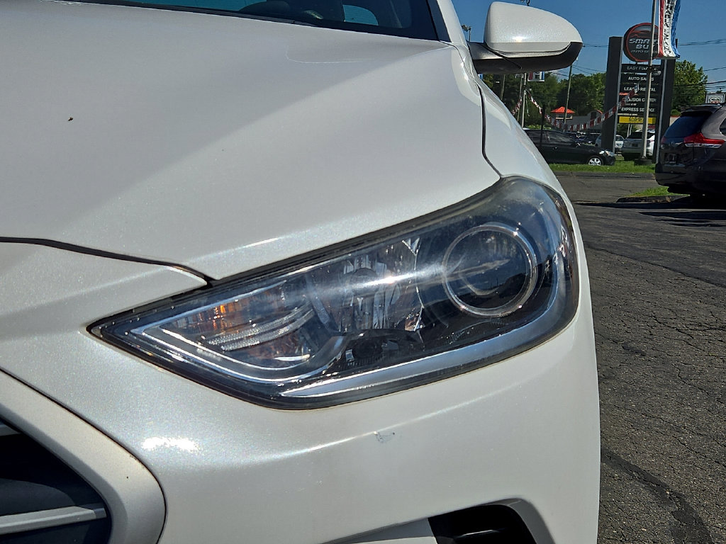 2018 Hyundai Elantra