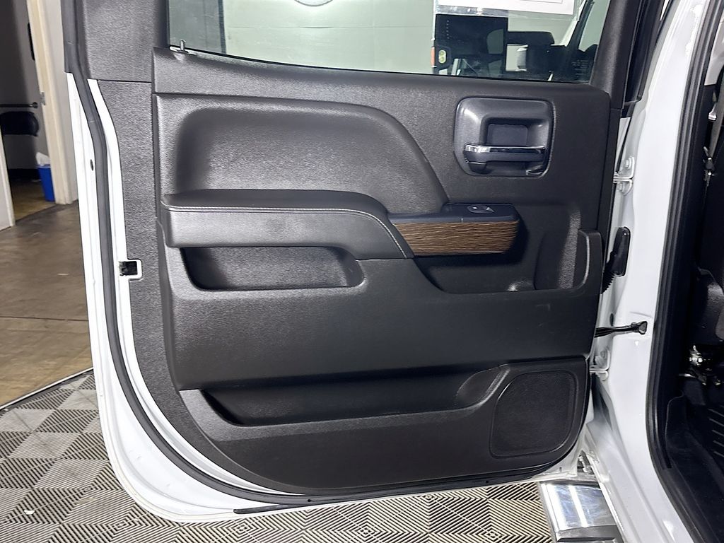 2019 GMC Sierra 2500HD Denali