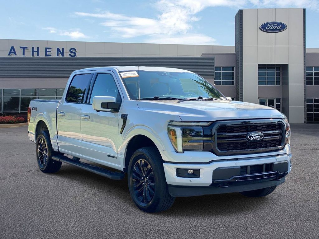 Star White Metallic Tri-Coat 2025 Ford F-150 Pickup Truck Four-Wheel Drive Automatic