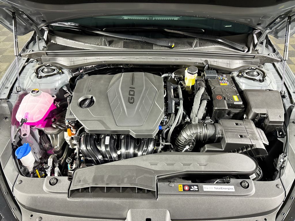 2026 Kia K5 GT-Line