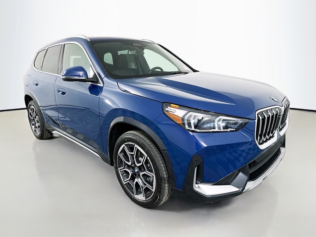 Thumbnail: 2026 BMW X1 - 3