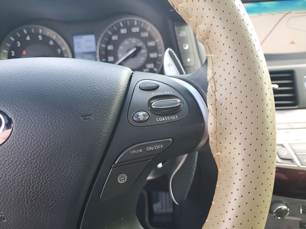 Used Car 2018 Infiniti Q70  3.7 Luxe For Sale Under $20,000 In Austin, Texas