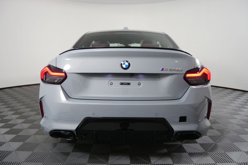Thumbnail: 2026 BMW 2 Series - 4
