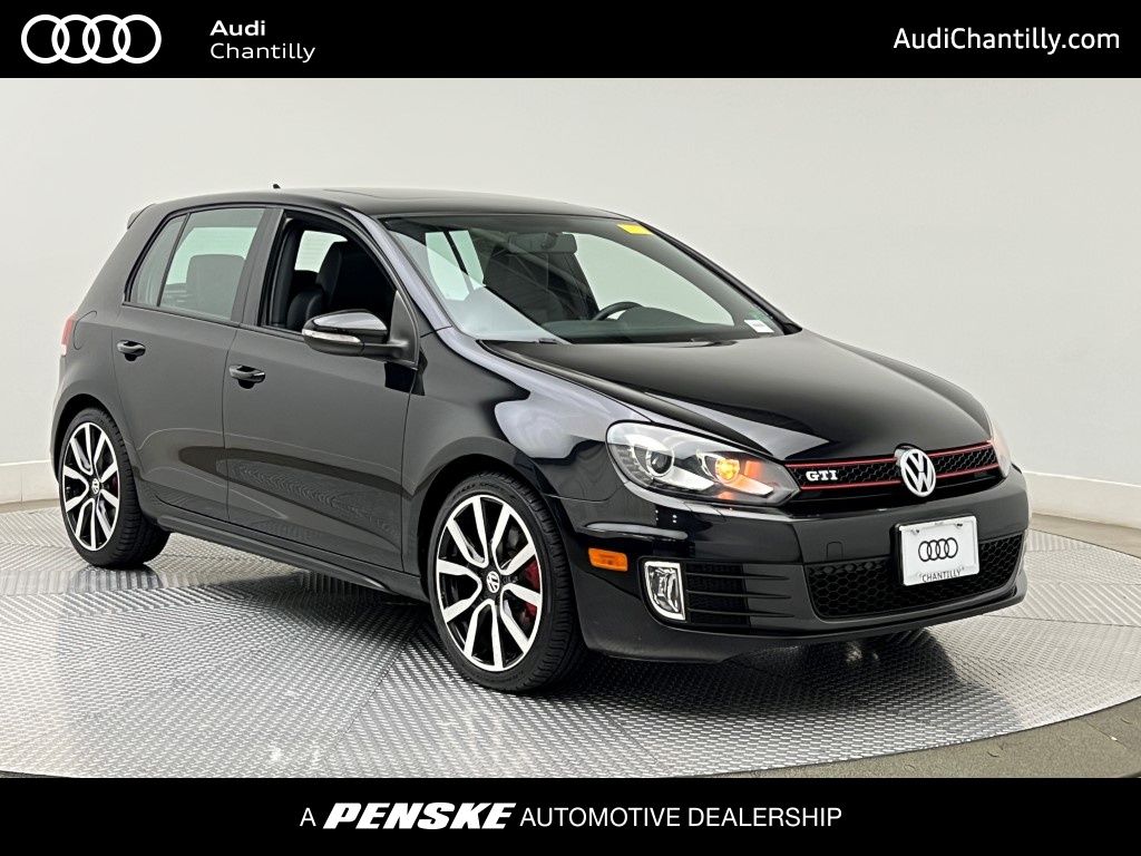 Thumbnail: 2014 Volkswagen Golf - 1