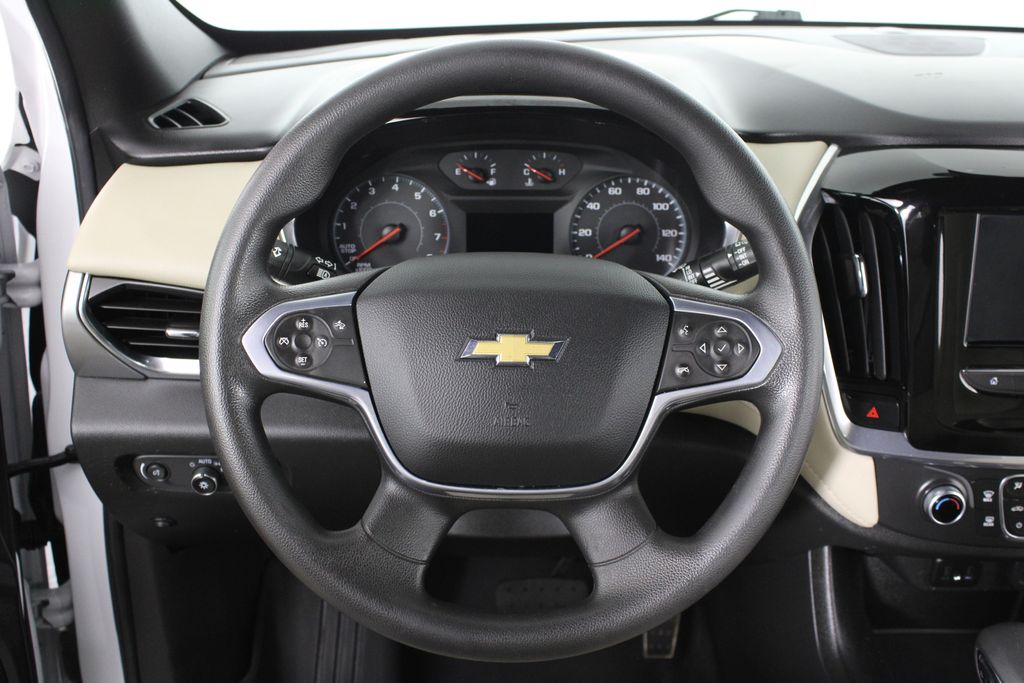 Used 2022 Chevrolet Traverse for sale in 