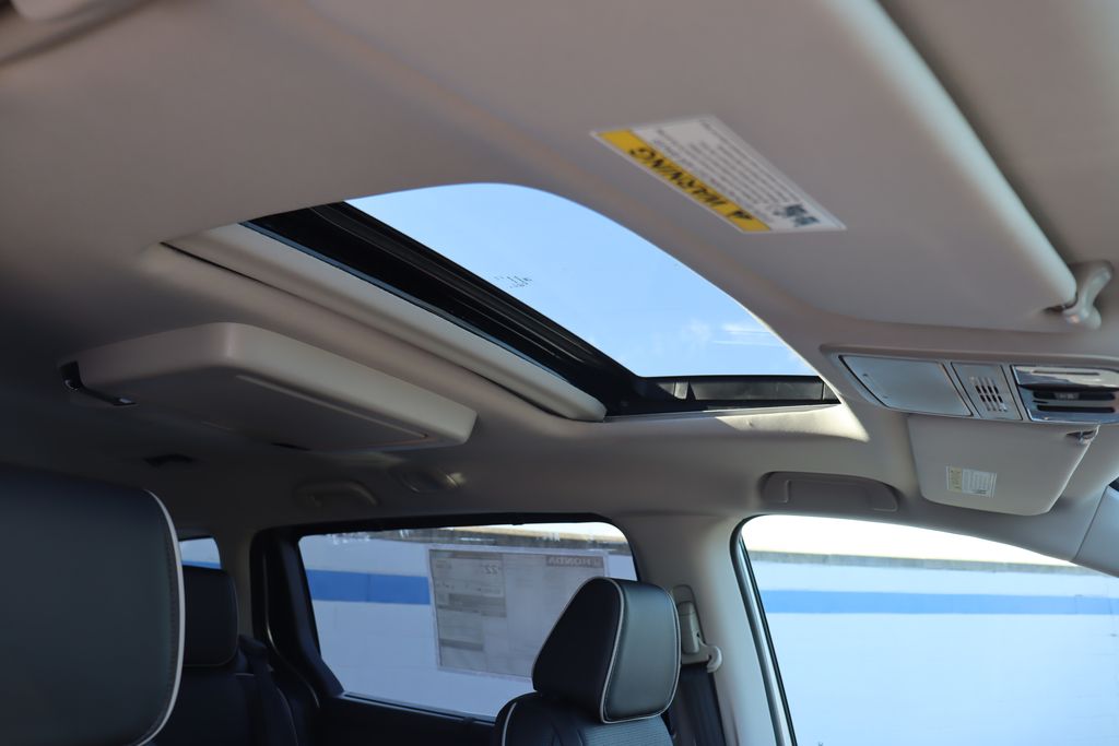 Thumbnail: 2026 Honda Odyssey - 29