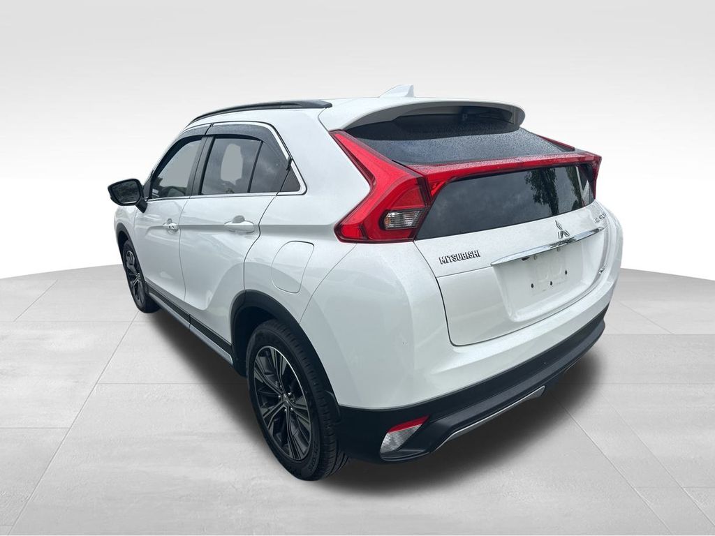 2018 Diamond White Pearl Mitsubishi Eclipse Cross SEL 4X4 SUV