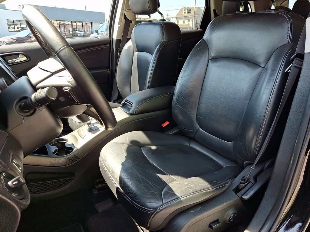 2018 Dodge Journey Crossroad Black at Auto Express Mitsubishi
