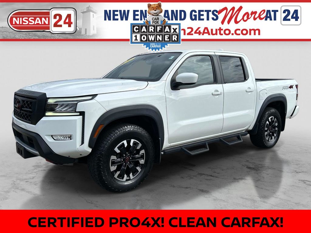 2022 Nissan Frontier PRO-4X Crew Cab 4WD