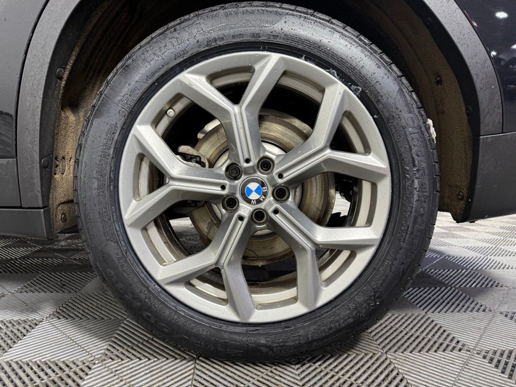 Thumbnail: 2023 BMW X3 - 9