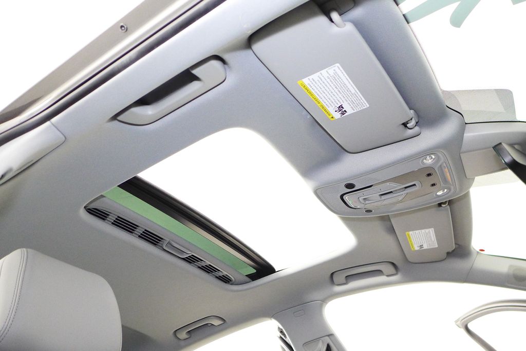 Thumbnail: 2022 Audi A4 - 18