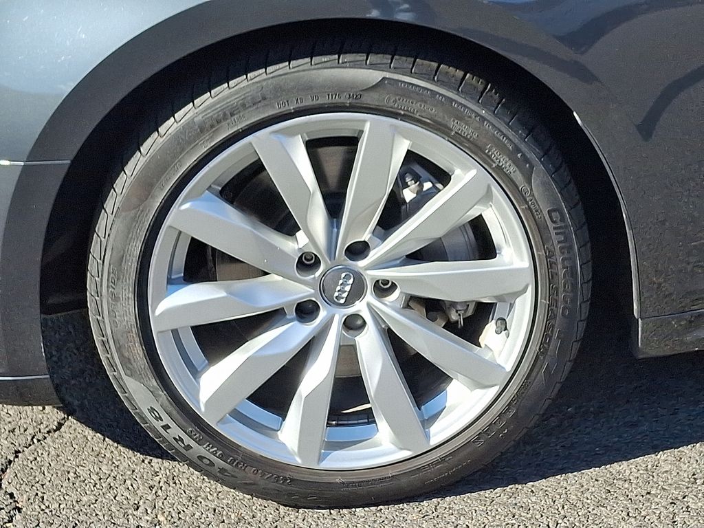 Thumbnail: 2018 Audi A5 - 9