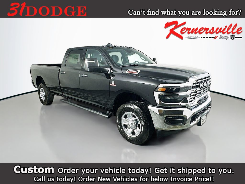 Diamond Black 2026 RAM 2500 Pickup Truck Four-Wheel Drive Automatic