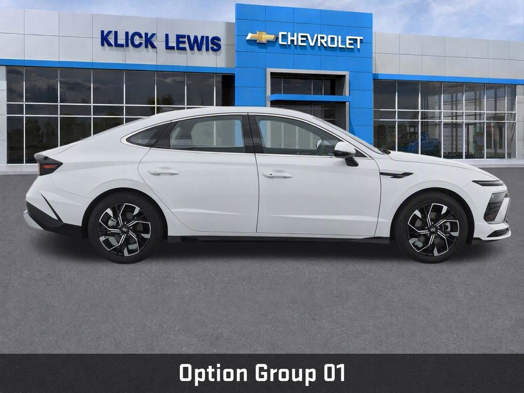 2025 Hyundai Sonata SEL White at Carlisle Cadillac Buick GMC