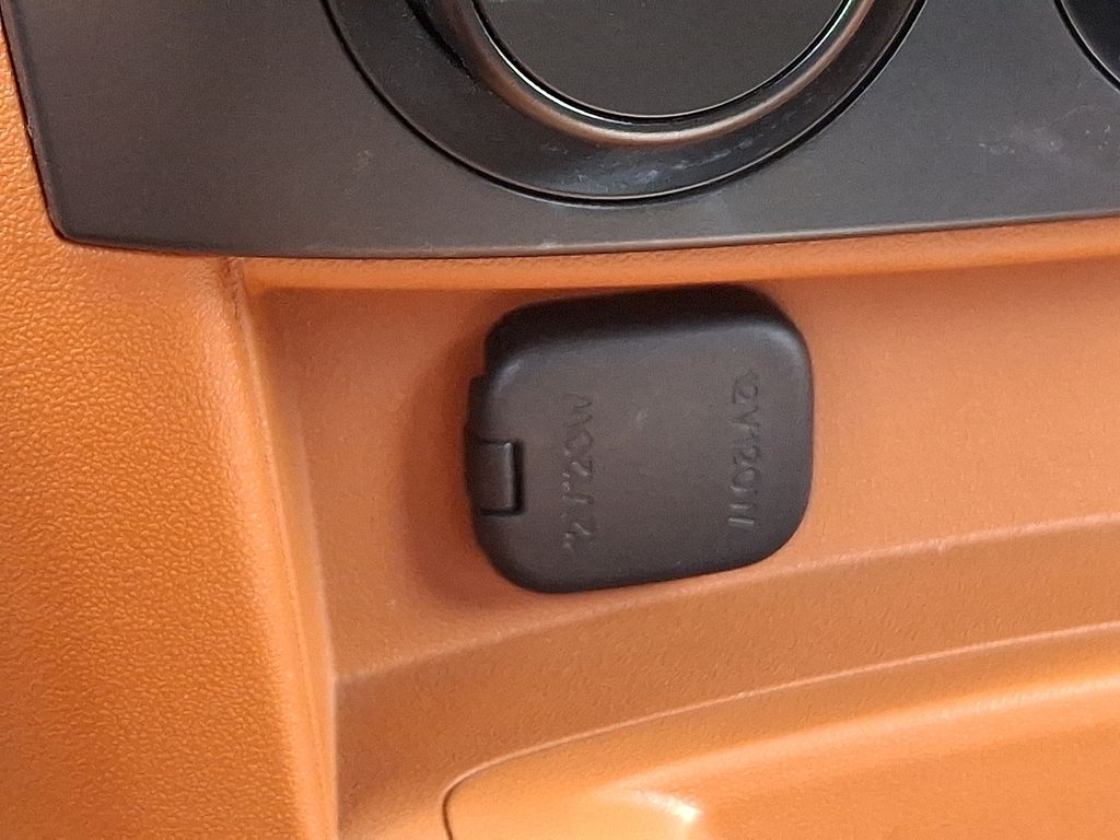 Thumbnail: 2006 Mazda MX-5 Miata - 27