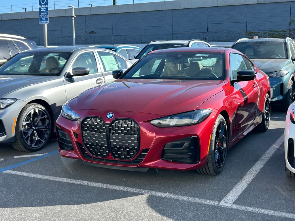 Thumbnail: 2026 BMW 4 Series - 2