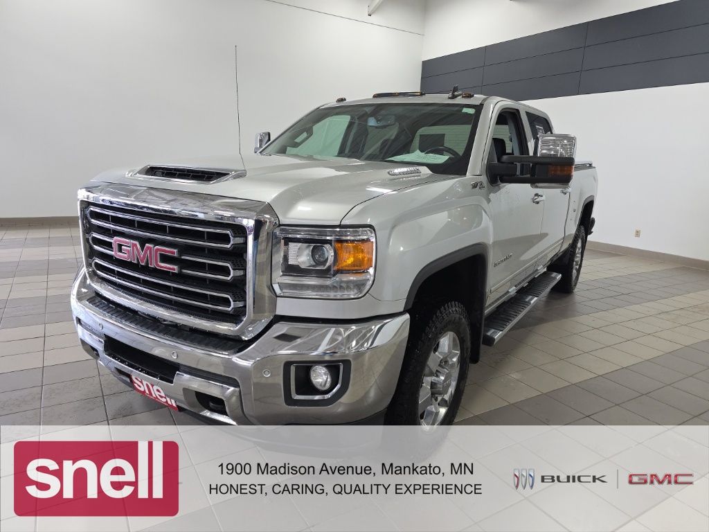 Quicksilver Metallic 2019 GMC Sierra 3500HD SLT Crew Cab 4WD Pickup Truck Four-Wheel Drive 6-Speed Automatic