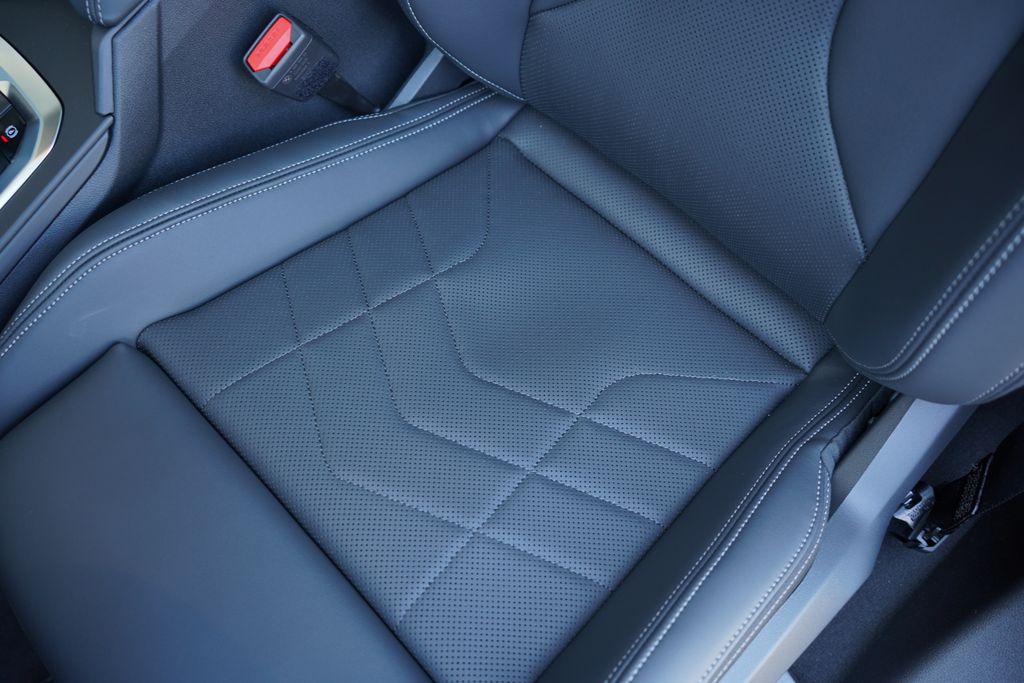 Thumbnail: 2026 BMW 2 Series - 11