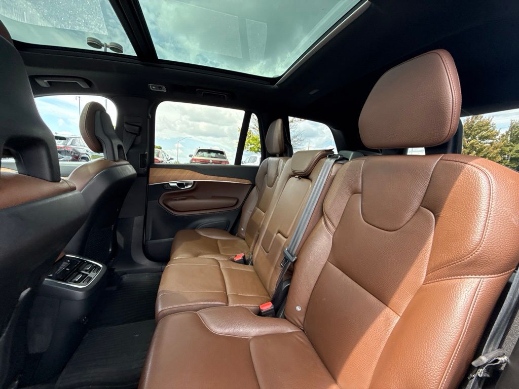 2021 Volvo XC90 T6 Momentum White at Subaru and VW of Moon Township