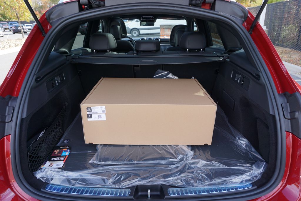 Thumbnail: 2026 Mercedes-Benz GLC - 18