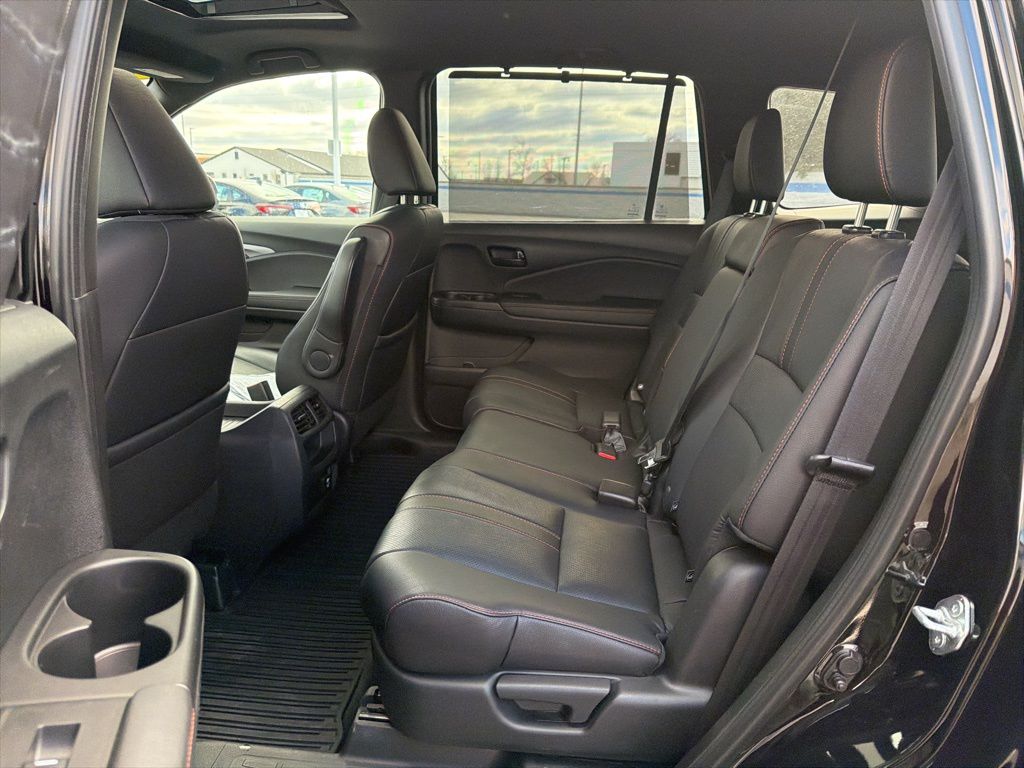 Thumbnail: 2023 Honda Passport - 20