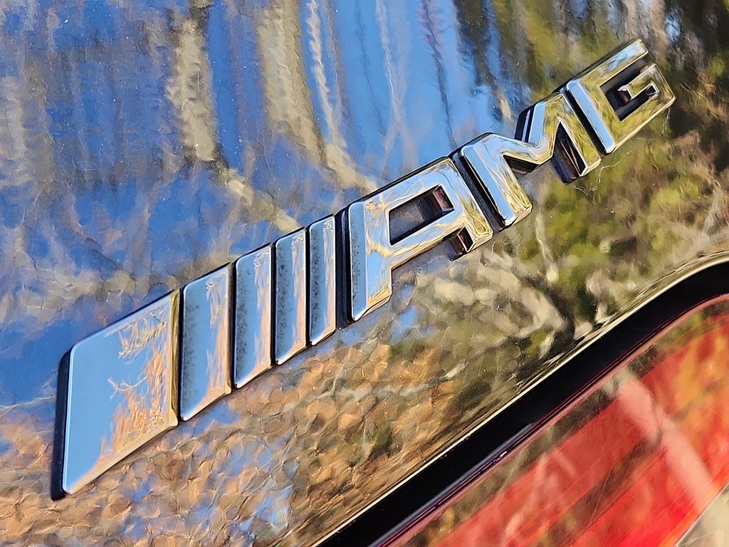 Thumbnail: 2022 Mercedes-Benz AMG GT - 29