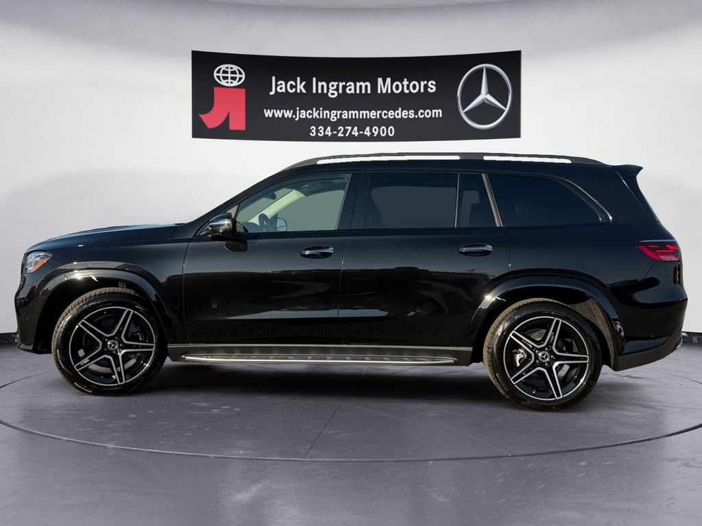 new 2026 Mercedes-Benz GLS car
