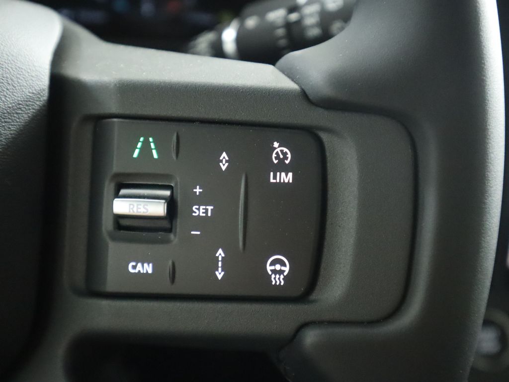 Thumbnail: 2026 Land Rover Defender - 12