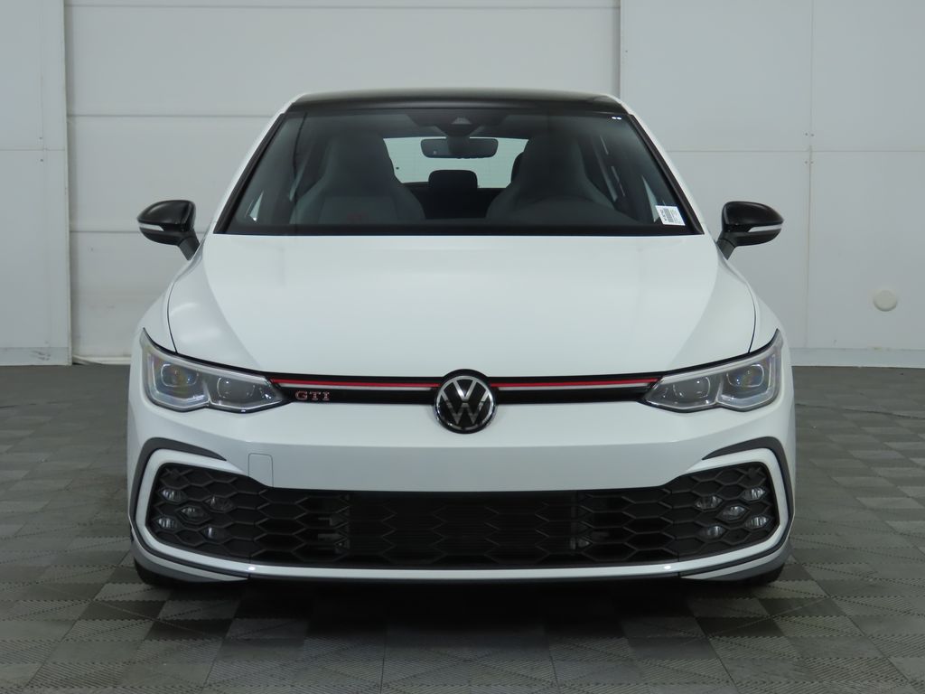 2024 Volkswagen Golf GTI SE 2