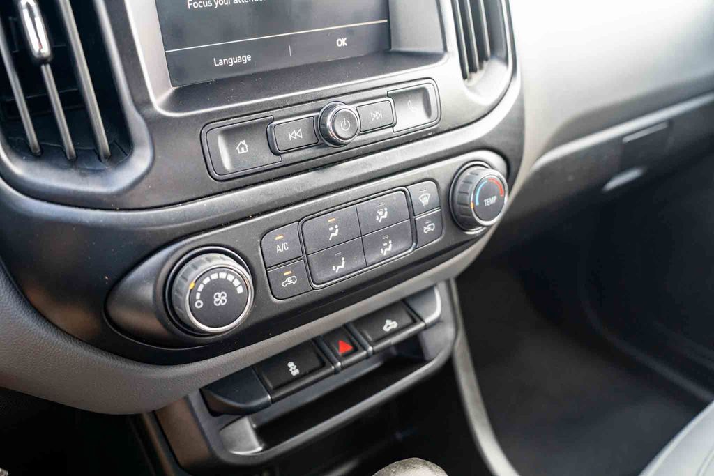 Used Car 2022 Chevrolet Colorado  Work Truck For Sale Under $20,000 In Austin, Texas