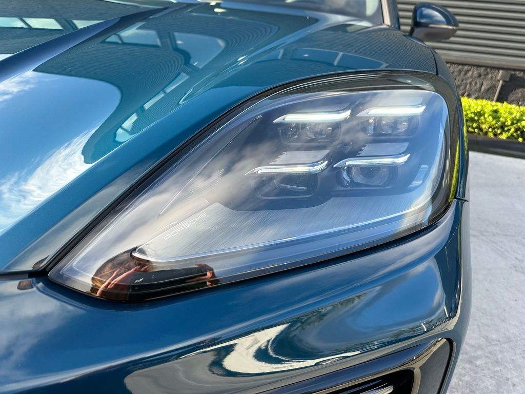 Thumbnail: 2026 Porsche Cayenne - 13