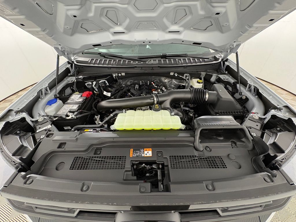 New 2026 Silver Ford Active image 32