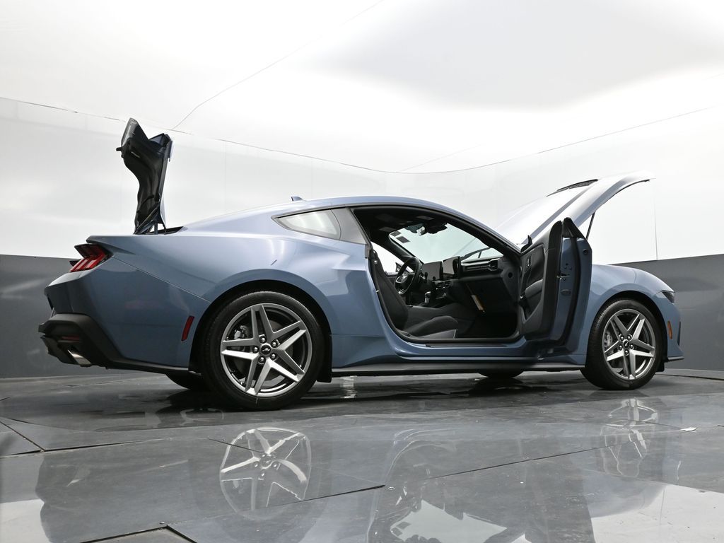 2025 Ford Mustang GT Fastback