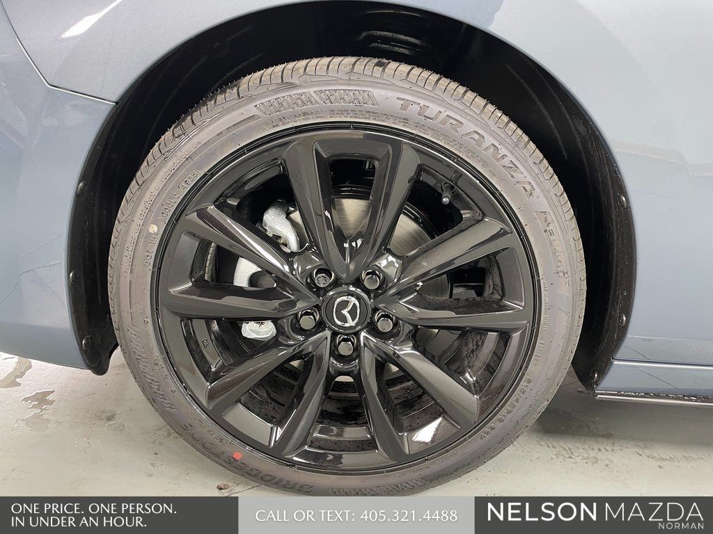 2026 Mazda Mazda3 Carbon Edition - Photo 12