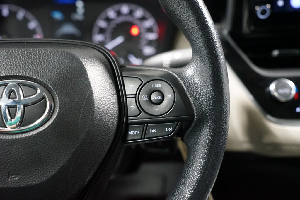 Thumbnail: 2024 Toyota Corolla - 13