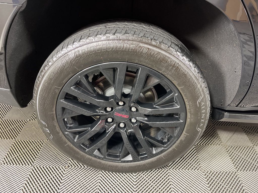 Thumbnail: 2024 GMC Yukon - 19