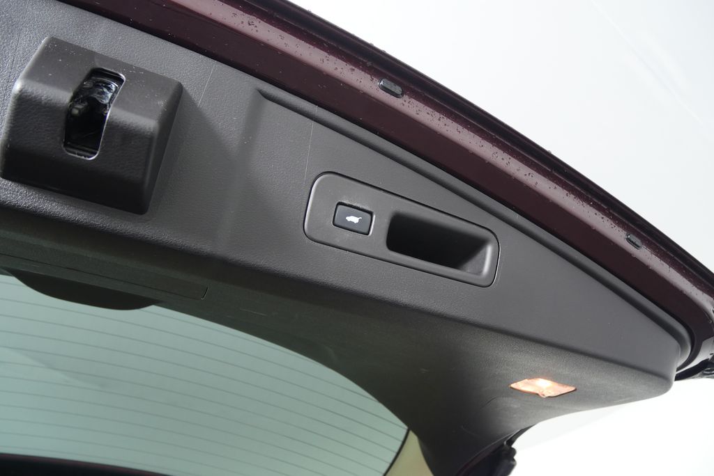 Thumbnail: 2016 Acura MDX - 19
