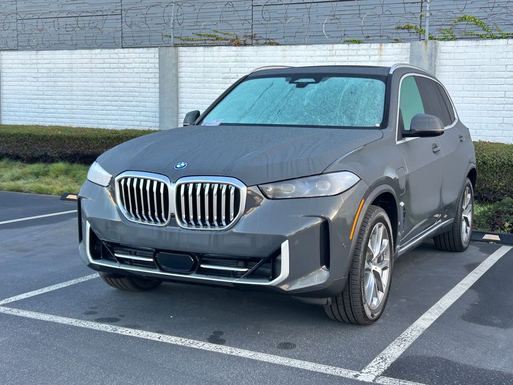 Thumbnail: 2026 BMW X5 - 2