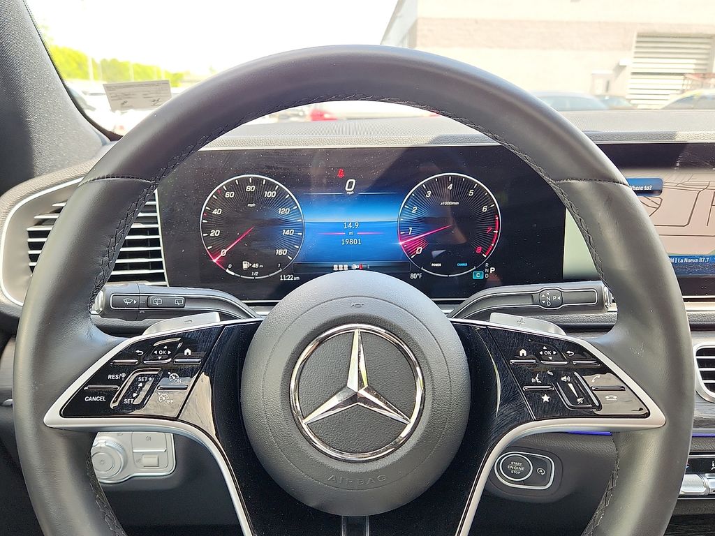 Thumbnail: 2025 Mercedes-Benz GLE - 18