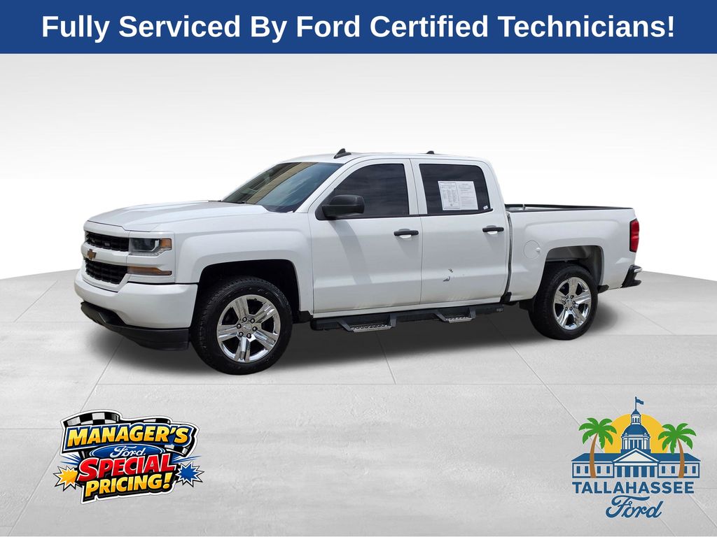 Summit White 2018 Chevrolet Silverado 1500 Custom Crew Cab 4WD Pickup Truck Four-Wheel Drive 6-Speed Automatic Overdrive
