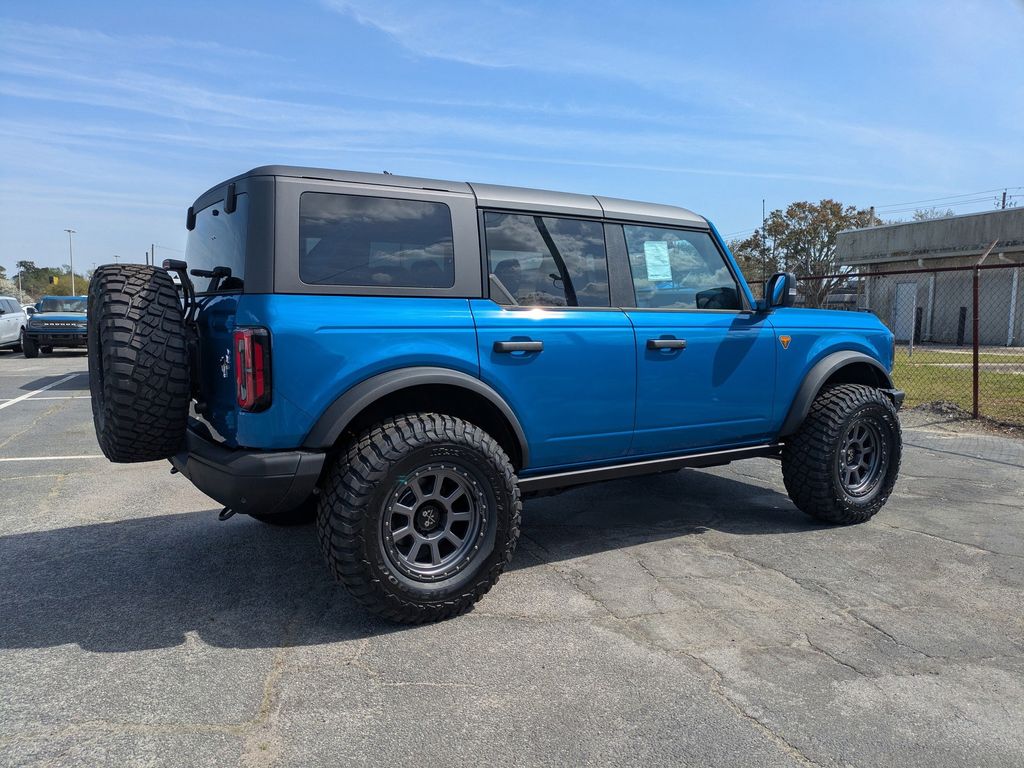 2025 Ford Bronco Badlands