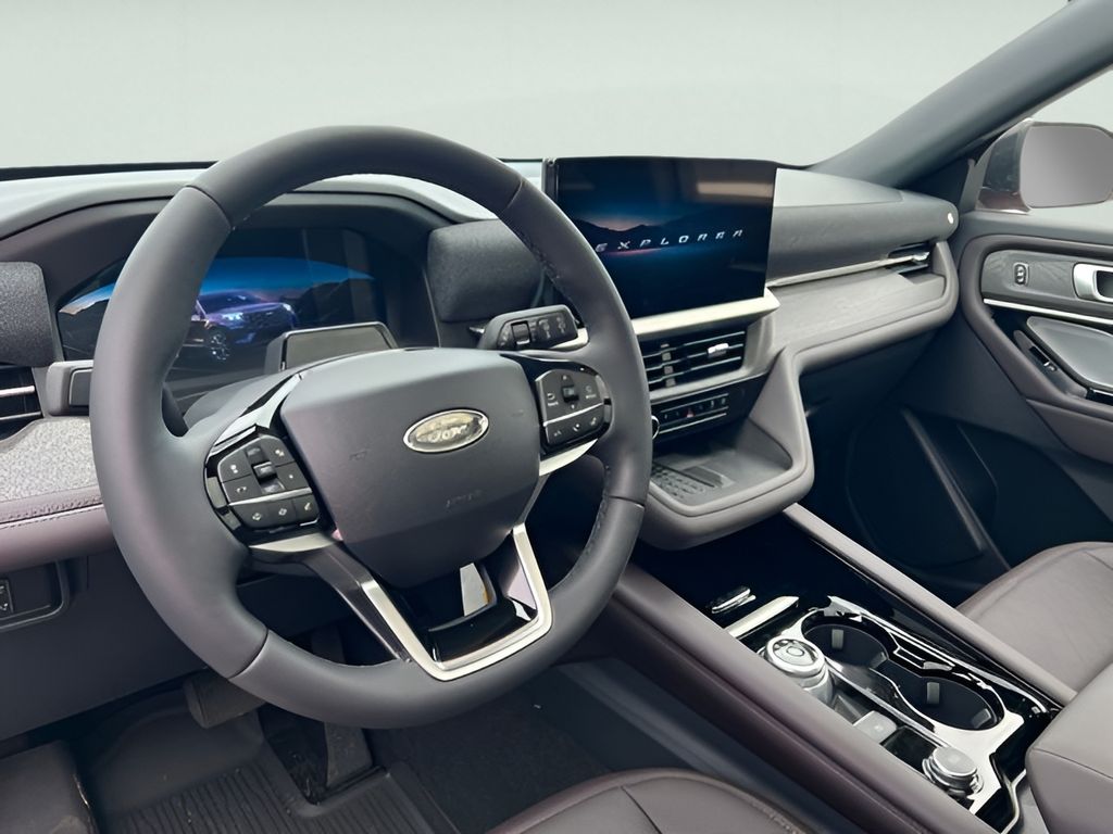 2025 Ford Explorer