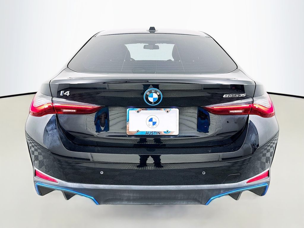 Thumbnail: 2023 BMW i4 - 6