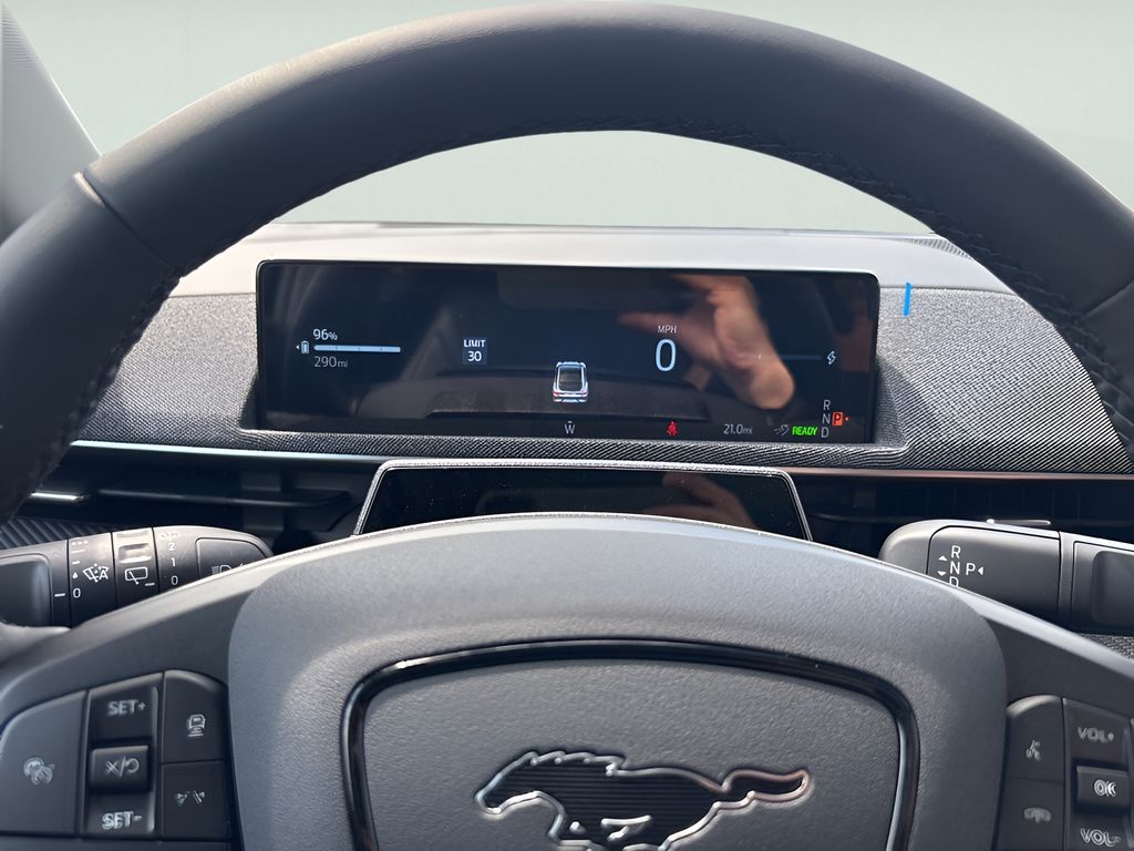 2025 Ford Mustang Mach-E