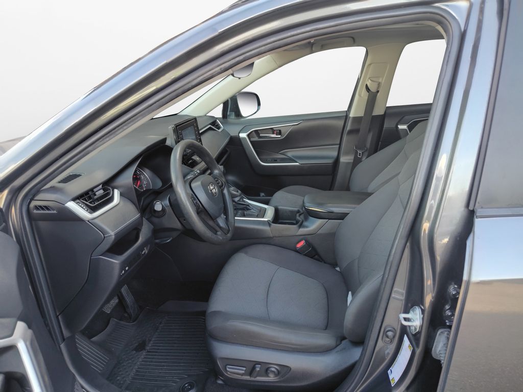 Used Car 2022 Toyota Rav4  Xle For Sale Under $30,000 In Austin, Texas